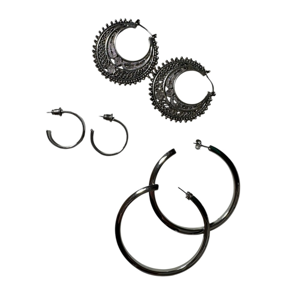 Elegant Silver Hoop Earrings Set